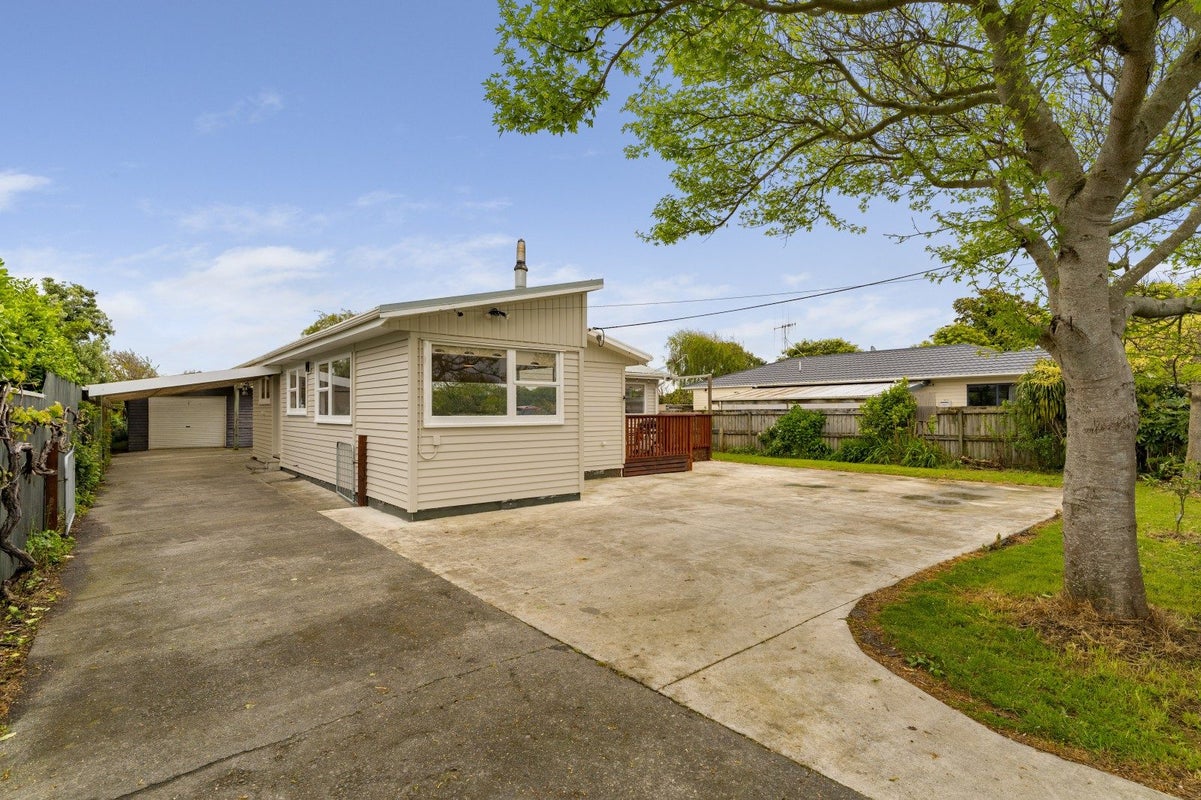 103 Atkinson Avenue, Otaki Beach, Otaki - Carousel 2