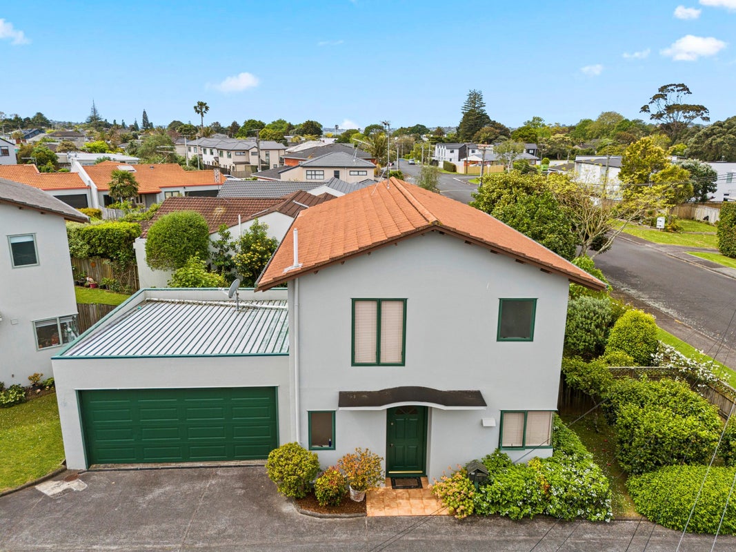 1/17 Riverview Road, Panmure, Auckland - Carousel 2