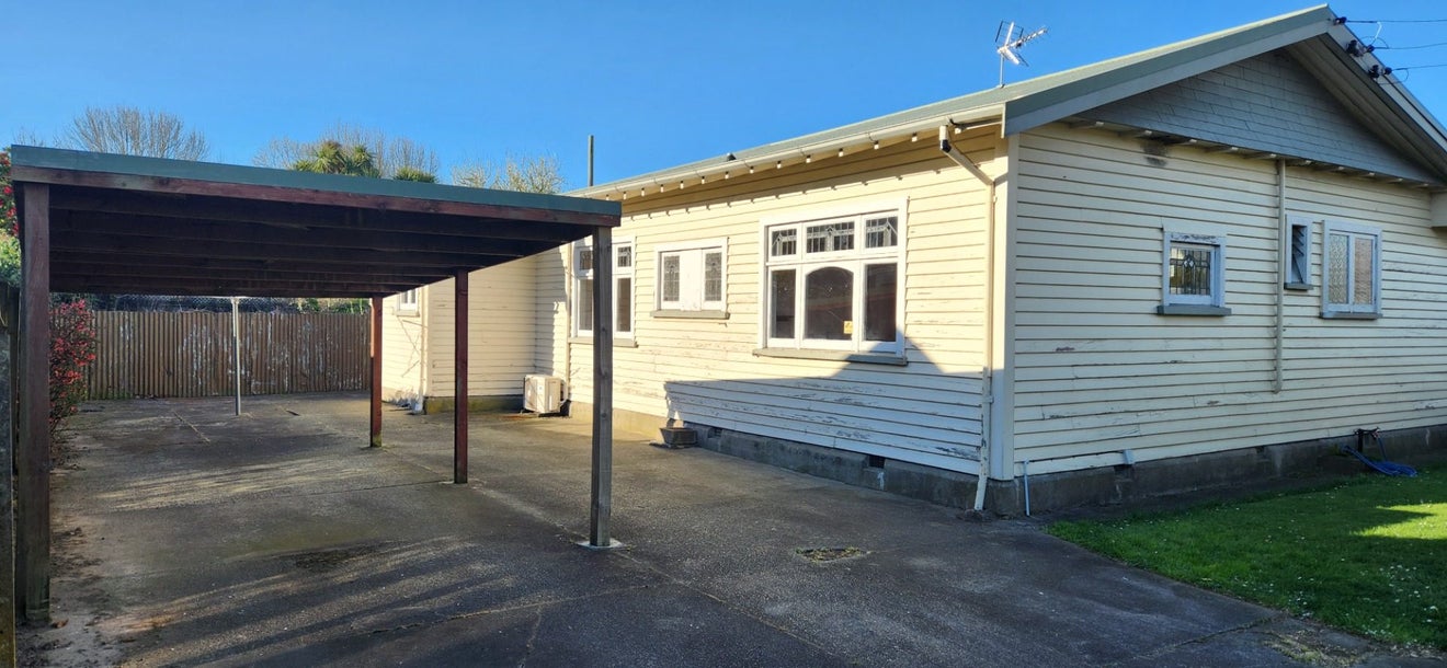 1/155 Holly Road, St Albans, Christchurch - Carousel 1