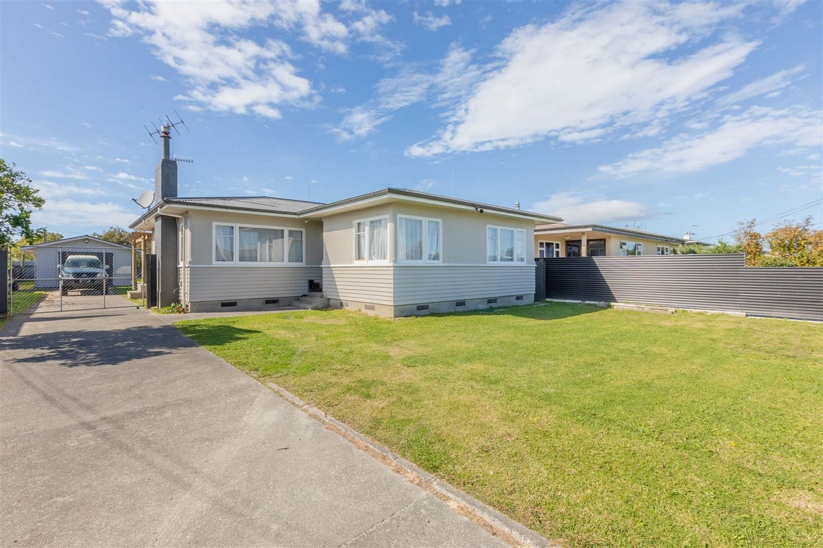56 Harold Holt Avenue, Onekawa, Napier - Carousel 1