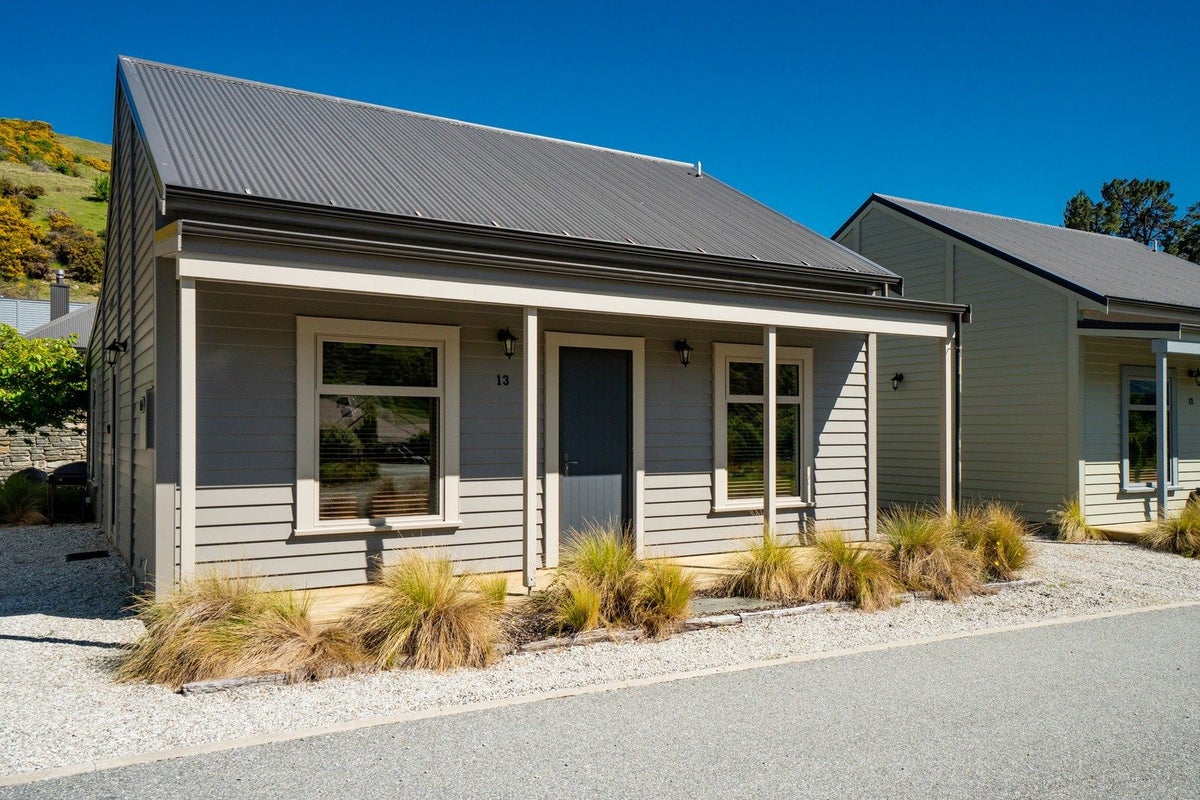 2352 Cardrona Valley Road, Cardrona, Wanaka - Carousel 14