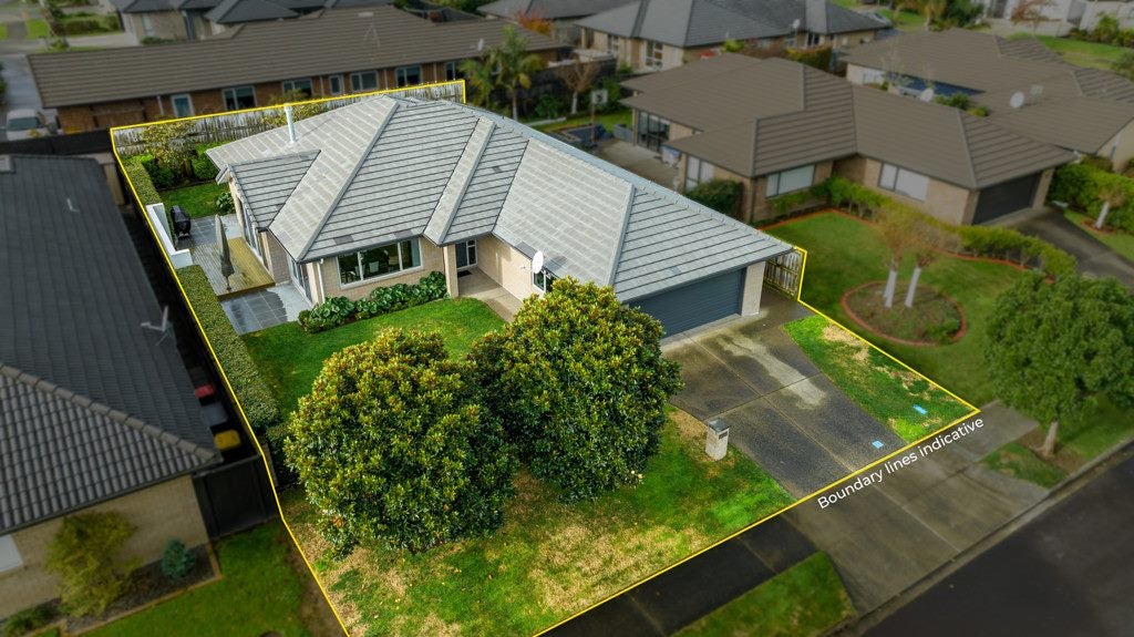 16 Castellina Drive, Karaka, Papakura - Carousel 2