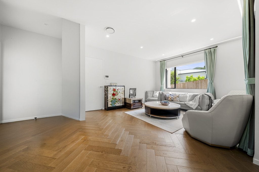 242C St Andrews Road, Epsom, Auckland - Carousel 2