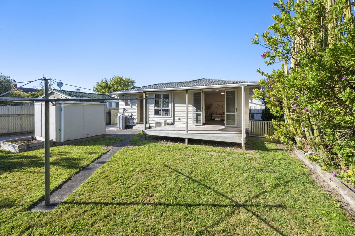 5 Dockery Avenue, Onekawa, Napier - Carousel 1