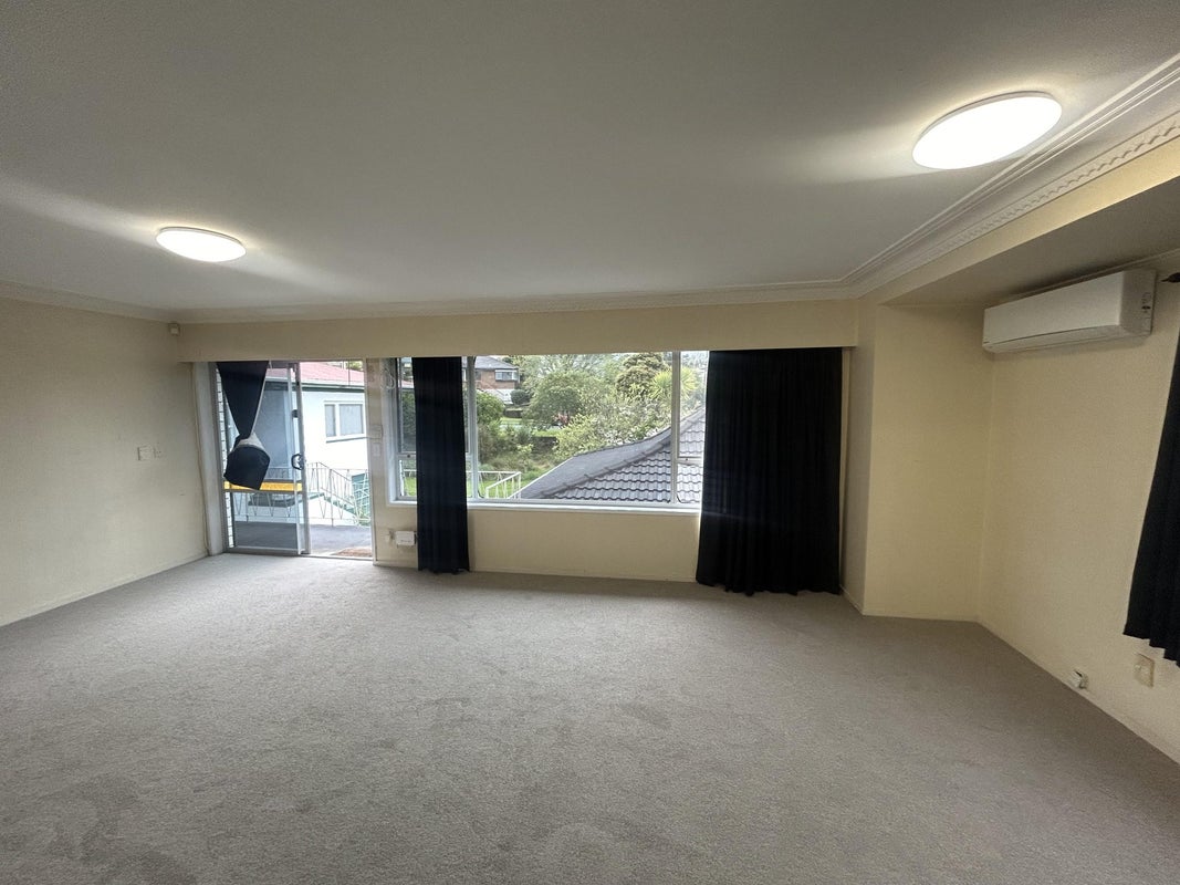 4/27 Parkhill Road, Howick, Auckland - Carousel 2