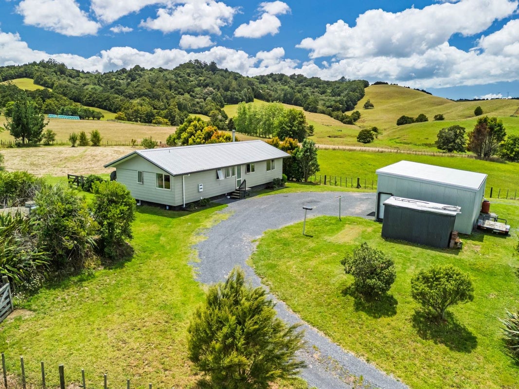 1148 Oromahoe Road, Kawakawa, Kaikohe - Carousel 2