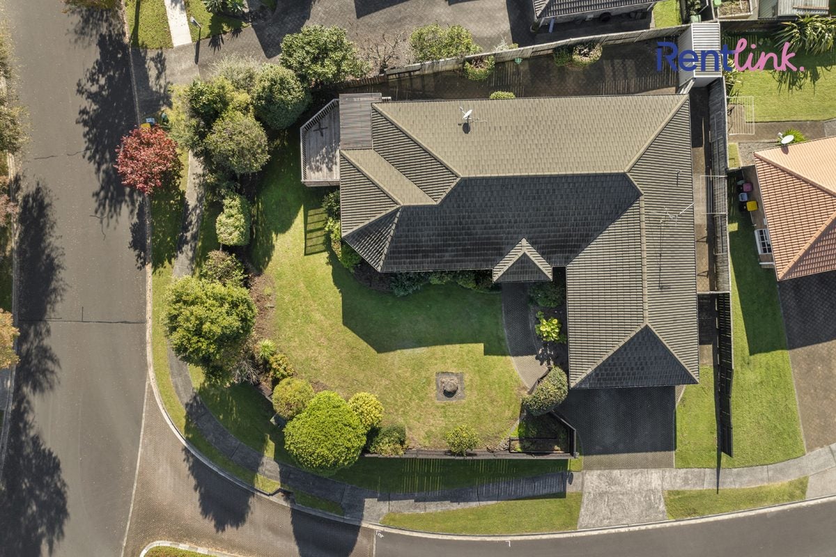 1 Kochia Avenue, Pyes Pa, Tauranga - Carousel 26