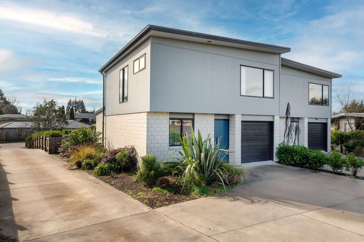 21B Park Road, Western Heights, Rotorua - Carousel 2