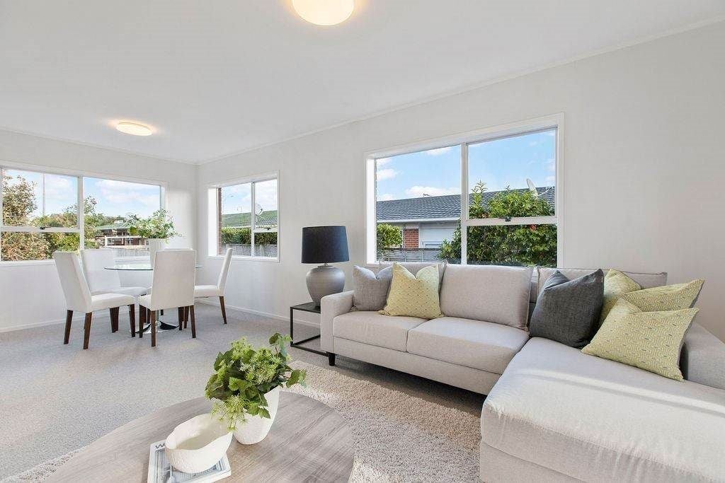 2/9 Esmonde Road, Takapuna, Auckland - Carousel 1