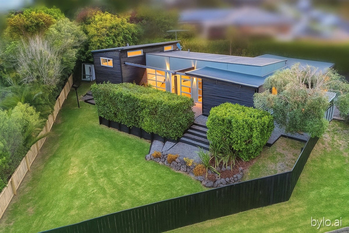 1 Burwood Terrace, Gulf Harbour, Whangaparaoa - Carousel 1