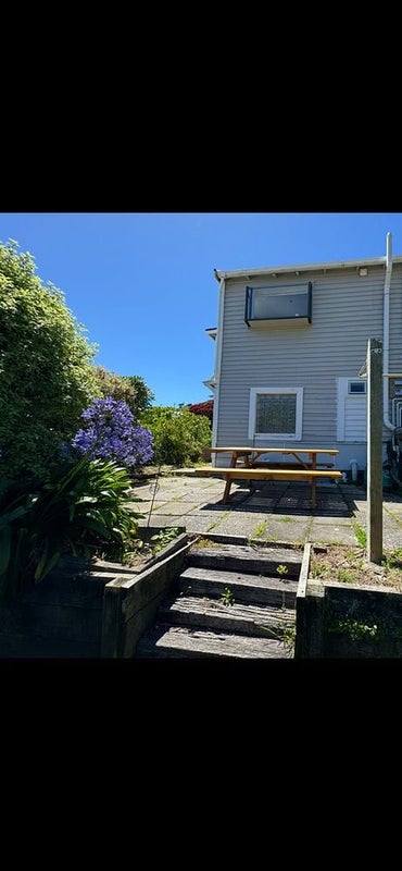 18 Lincoln Street, Brooklyn, Wellington - Carousel 11
