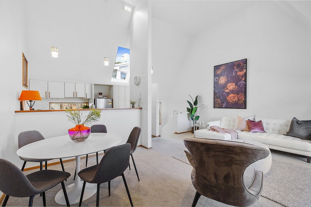 83B Majoribanks Street, Mount Victoria, Wellington - Carousel 2