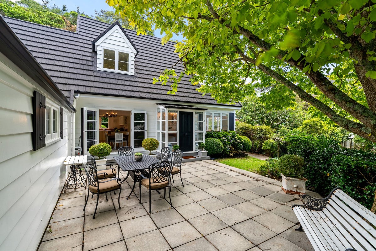 5 Khouri Avenue, Karori, Wellington - Carousel 2