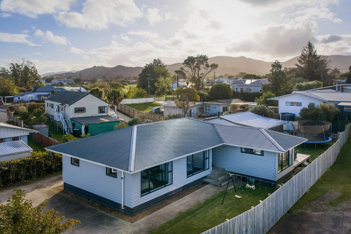 5A Thomas Place, Waihi, Waihi - Carousel 1