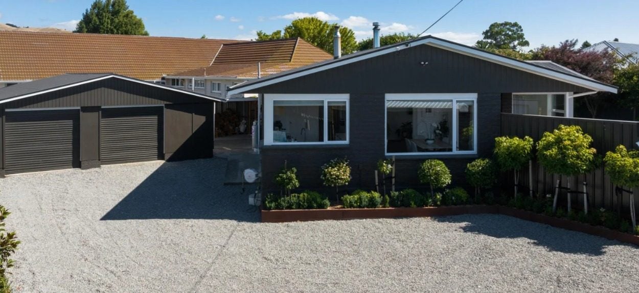 9 Eva Crescent, Witherlea, Blenheim - Carousel 1