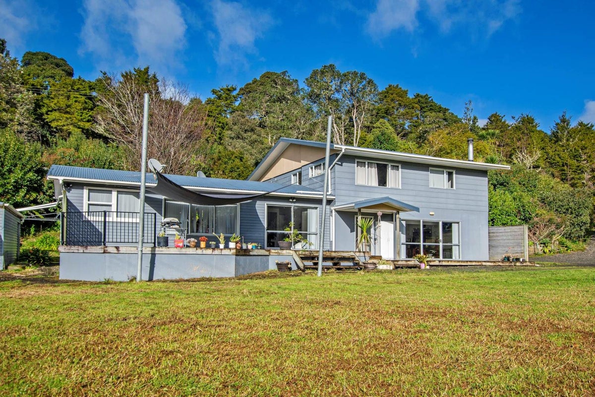 1 Edginton Road, Glenbervie, Whangarei - Carousel 2