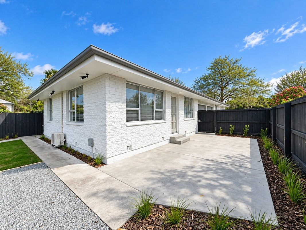 2/4 Grove Road, Addington, Christchurch City, Canterbury - Carousel 1