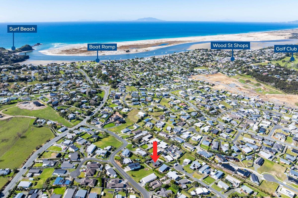 13 Te Whai Street, Mangawhai Heads, Kaipara, Northland - Carousel 24