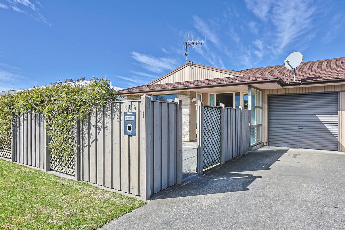 1/306 Southland Road, Hastings Central, Hastings, Hawke's Bay - Carousel 16