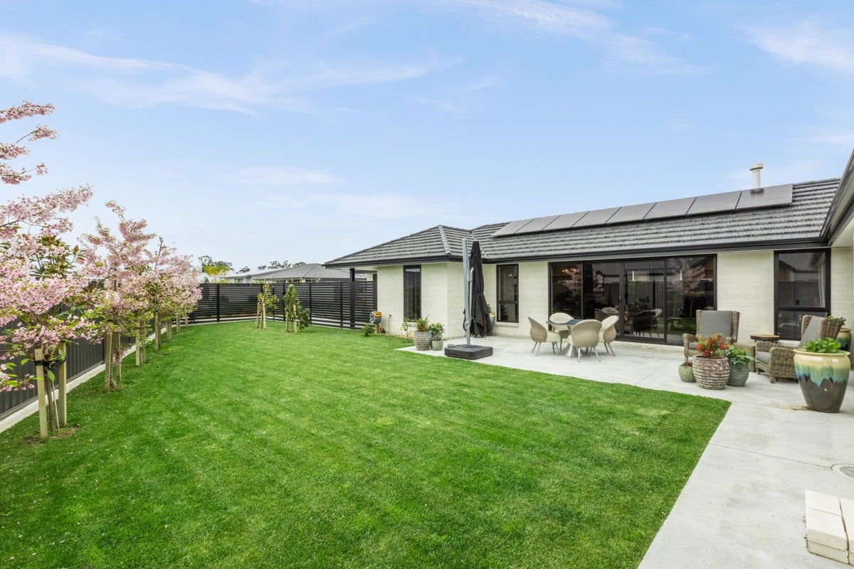 14 Grooby Place, Havelock North, Havelock North - Carousel 15