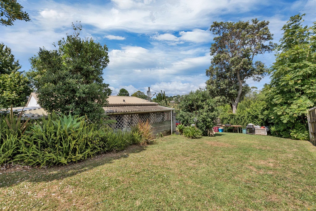 7 Charles Street, Kamo, Whangarei - Carousel 1