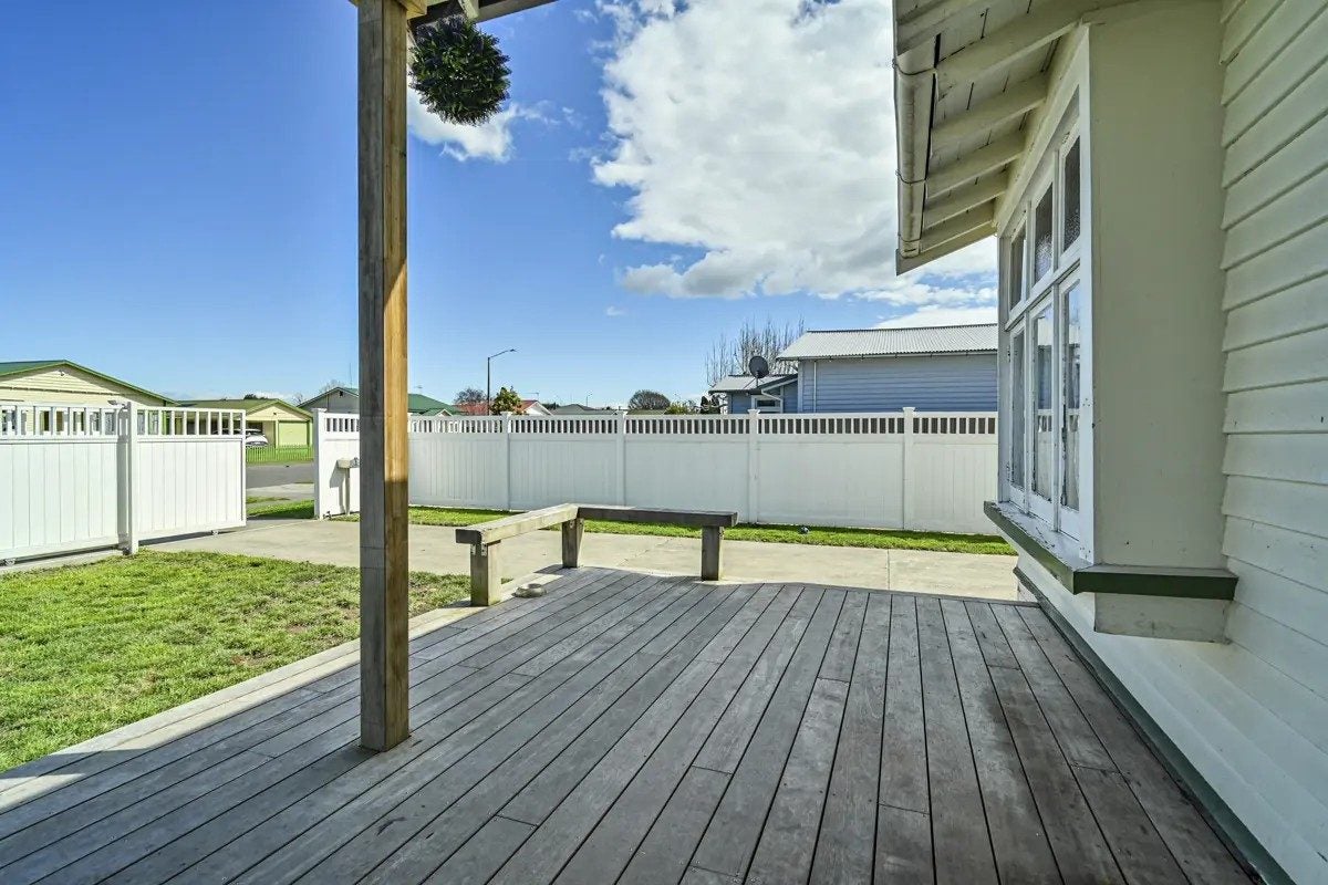 700 Buller Street, Akina, Hastings - Carousel 16