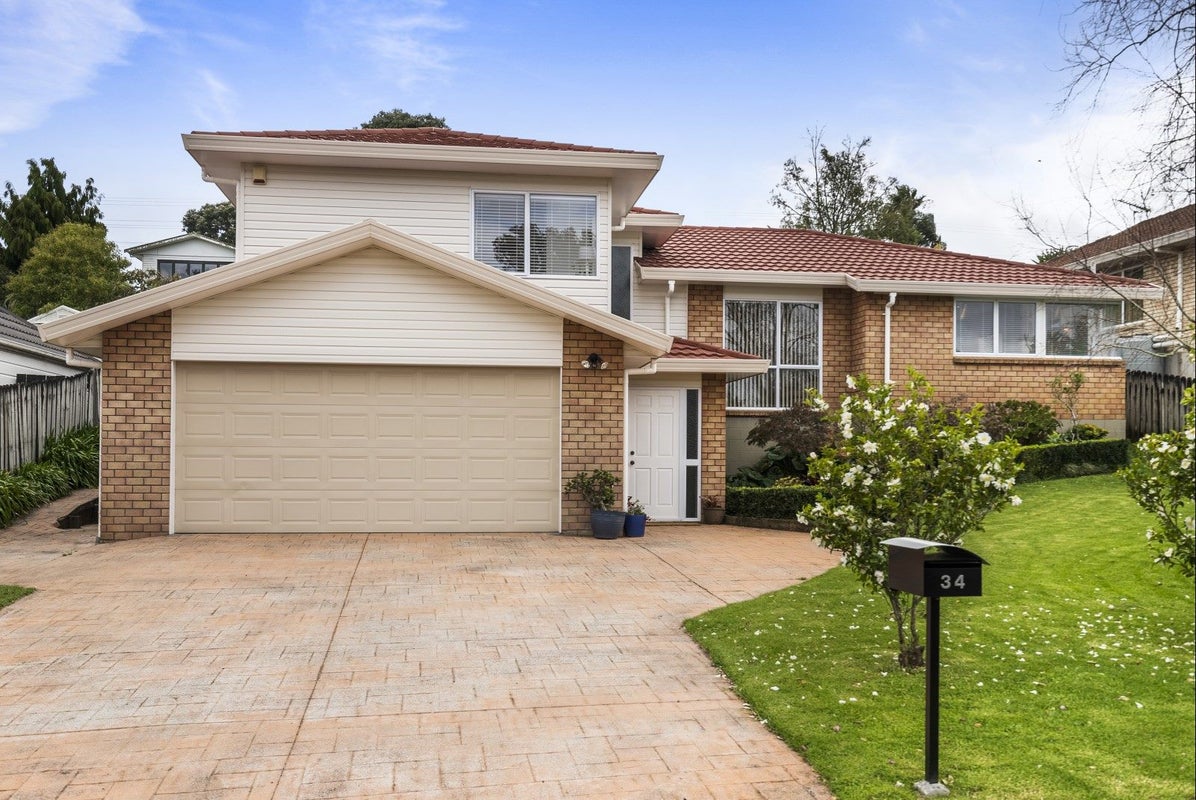 34 Sailfish Drive, West Harbour, Auckland - Carousel 1