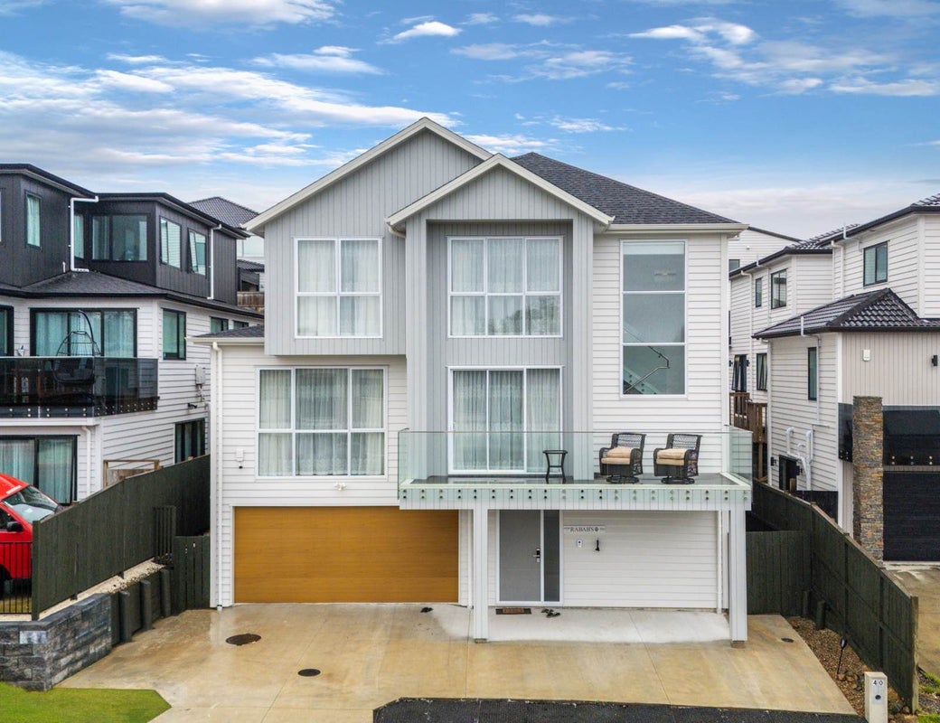 40 Drumnaconagher Road, Flat Bush, Auckland - Carousel 1