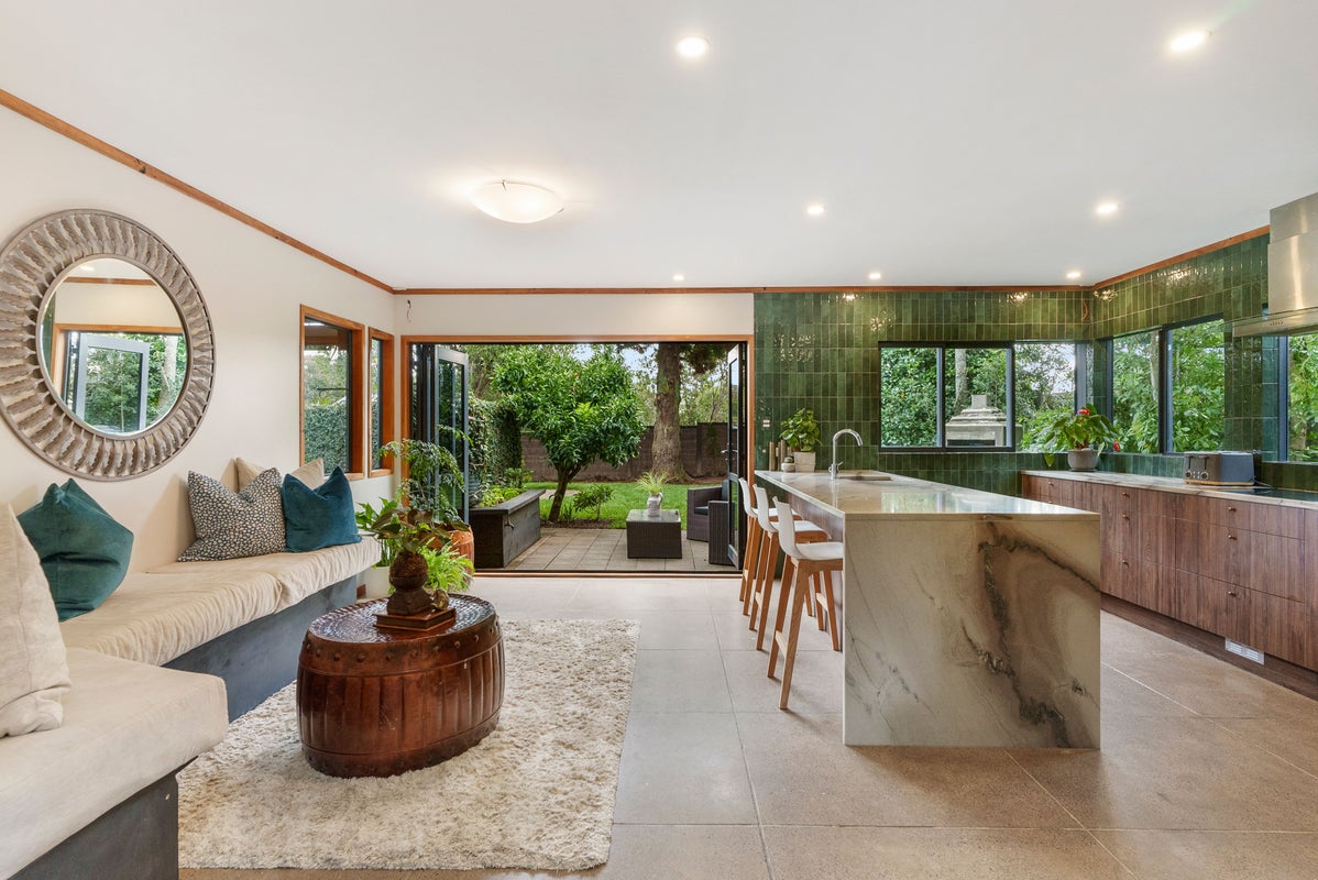 105 Second View Avenue, Beachlands, Auckland - Carousel 2