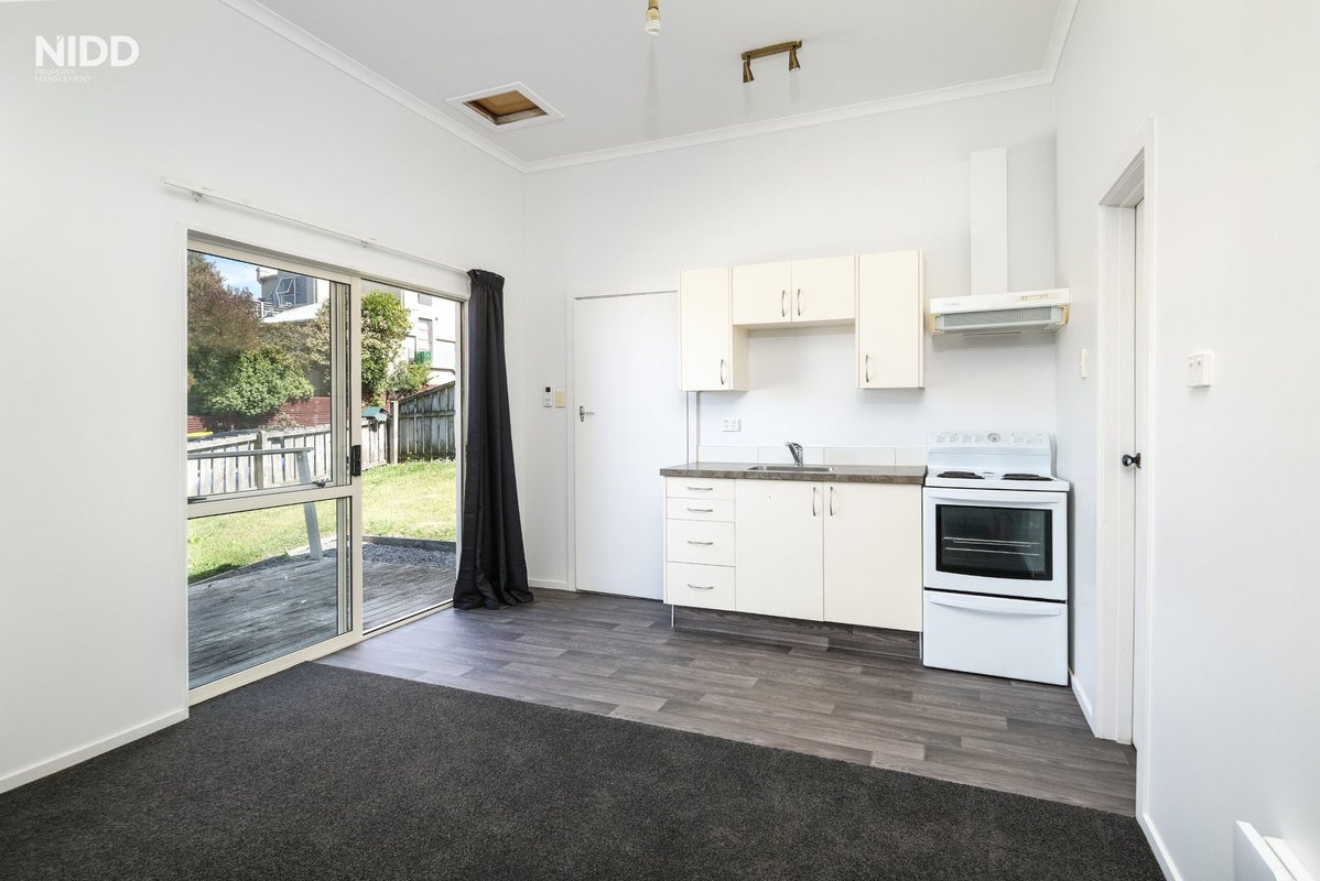 7A Neidpath Road, Mornington, Dunedin - Carousel 2