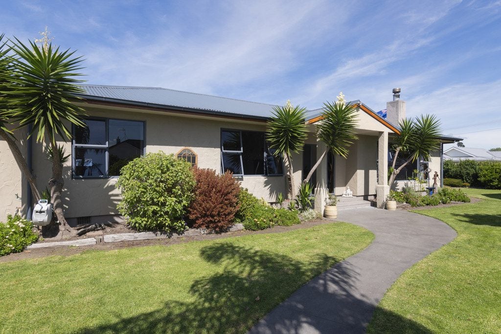 2 Macdonald Street, Te Hapara, Gisborne - Carousel 1
