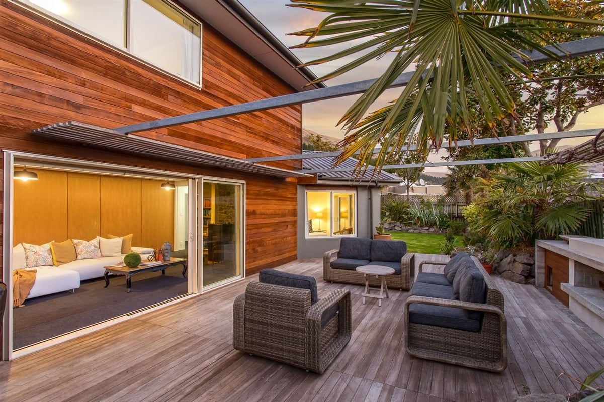 15A Clark Street, Sumner, Christchurch - Carousel 1