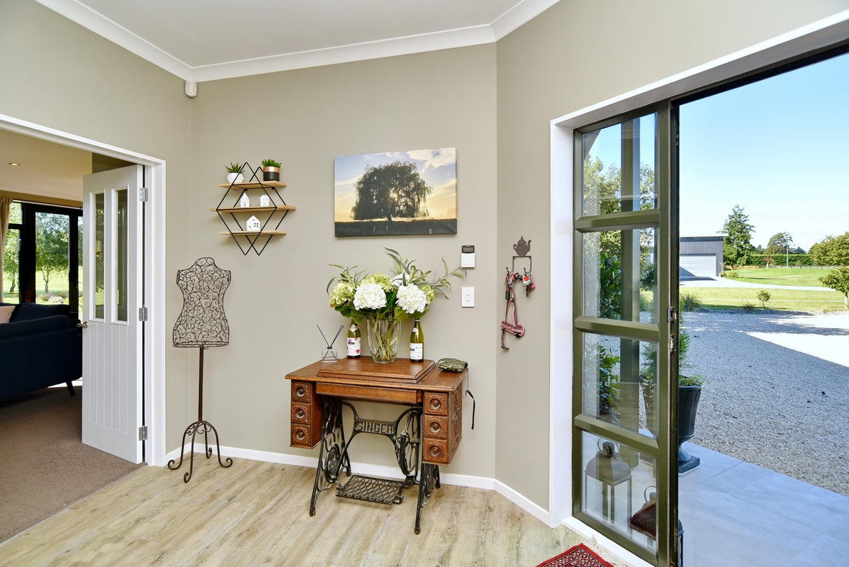 50 Truro Close, Ohoka, Kaiapoi - Carousel 2