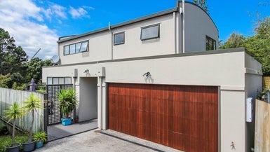 22B Bollard Avenue, New Windsor, Auckland - Carousel 1
