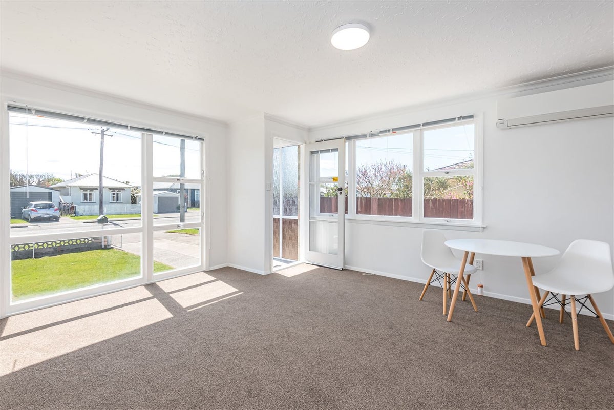 1/51A Mountbatten Street, New Brighton, Christchurch - Carousel 2