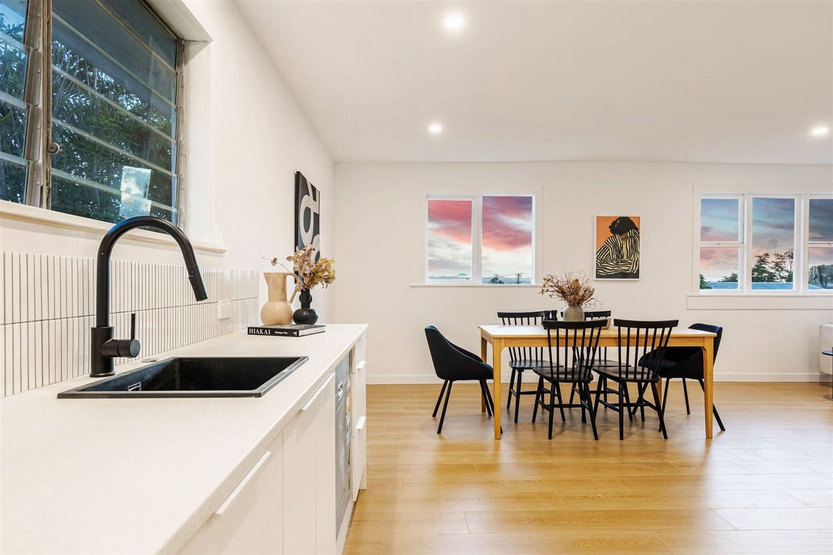 31 Karaka Street, Helensville, Helensville - Carousel 2