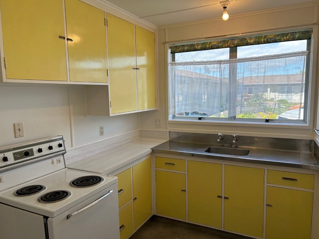 3/202 Warwick Road, Mayfair, Hastings - Carousel 12