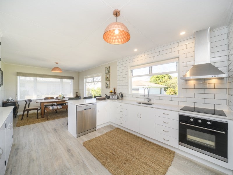 57 Fairs Road, Milson, Palmerston North - Carousel 2