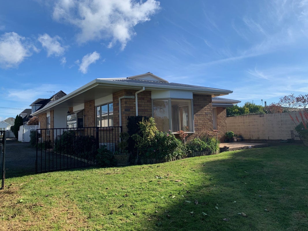 11C Norman Street, Lower Vogeltown, New Plymouth - Carousel 2