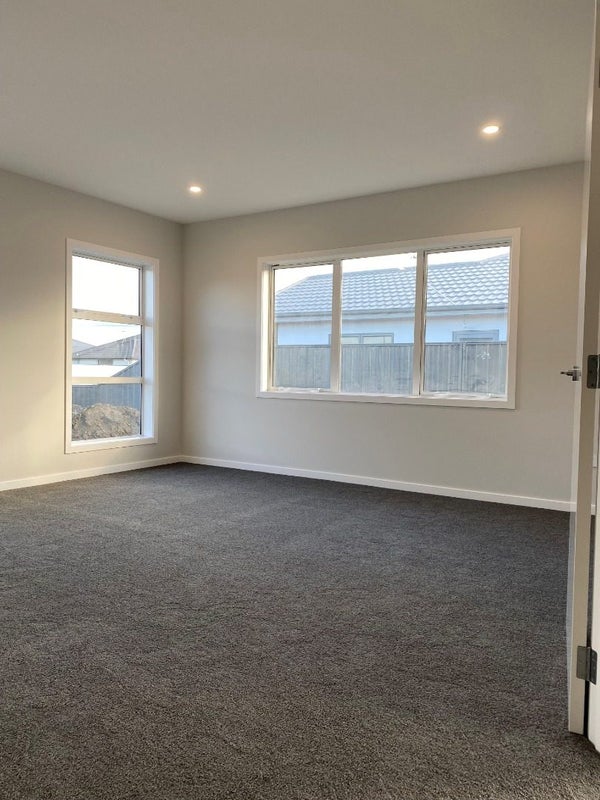 3 Rangataiki Place, Awatoto, Napier - Carousel 2