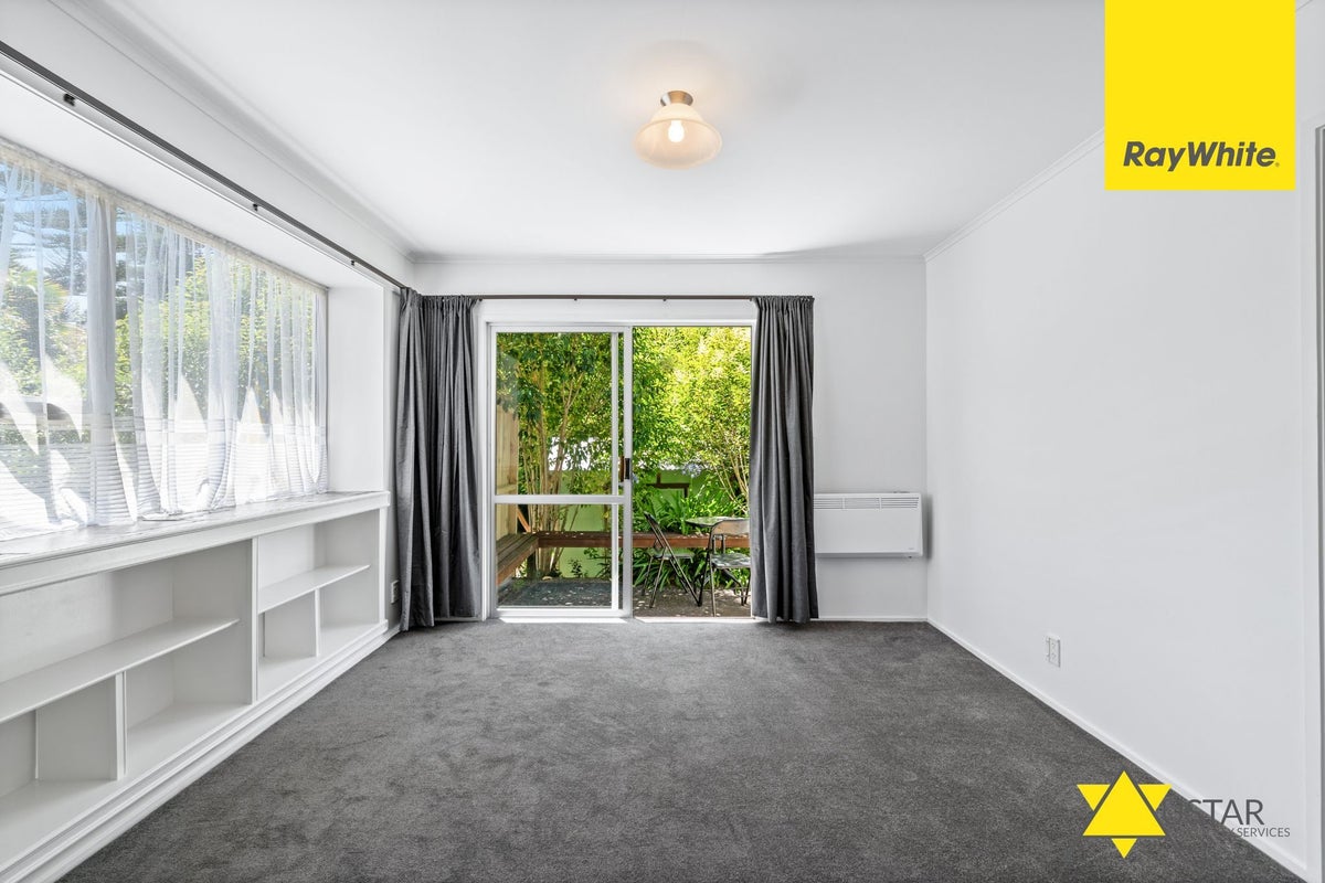 102 Glendale Road, Glen Eden, Auckland - Carousel 2