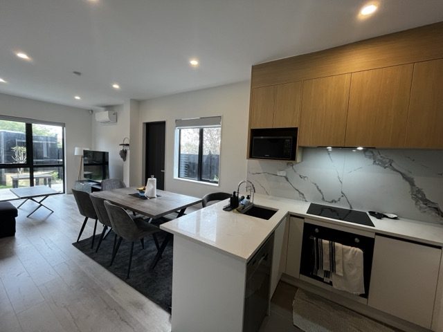 1/21 Newham Place, Henderson, Auckland - Carousel 2