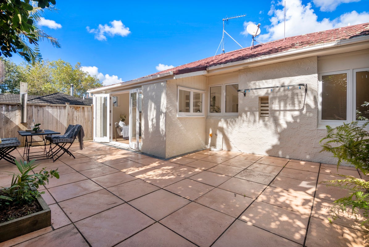 174 Main Highway, Ellerslie, Auckland - Carousel 1