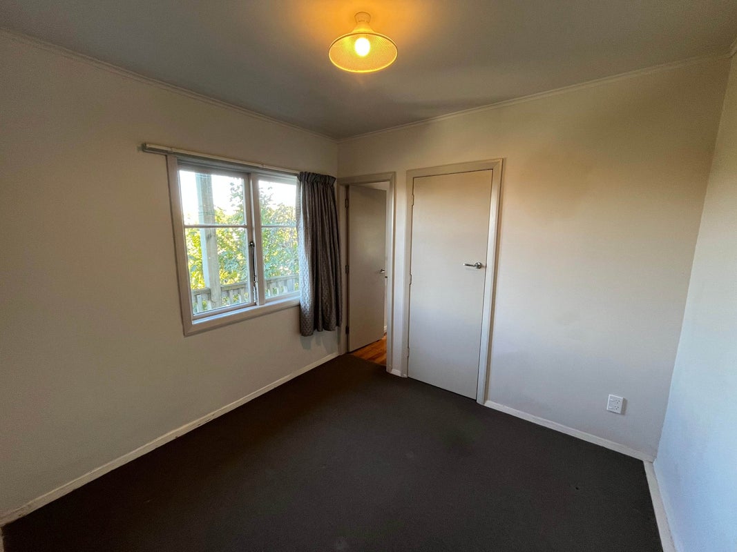 30 Garden Road, Northland, Wellington - Carousel 5