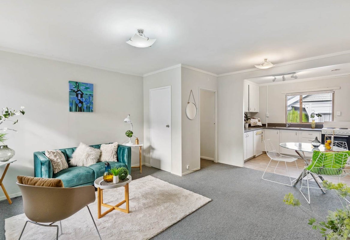 4/41 Woodward Road, Mount Albert, Auckland - Carousel 2
