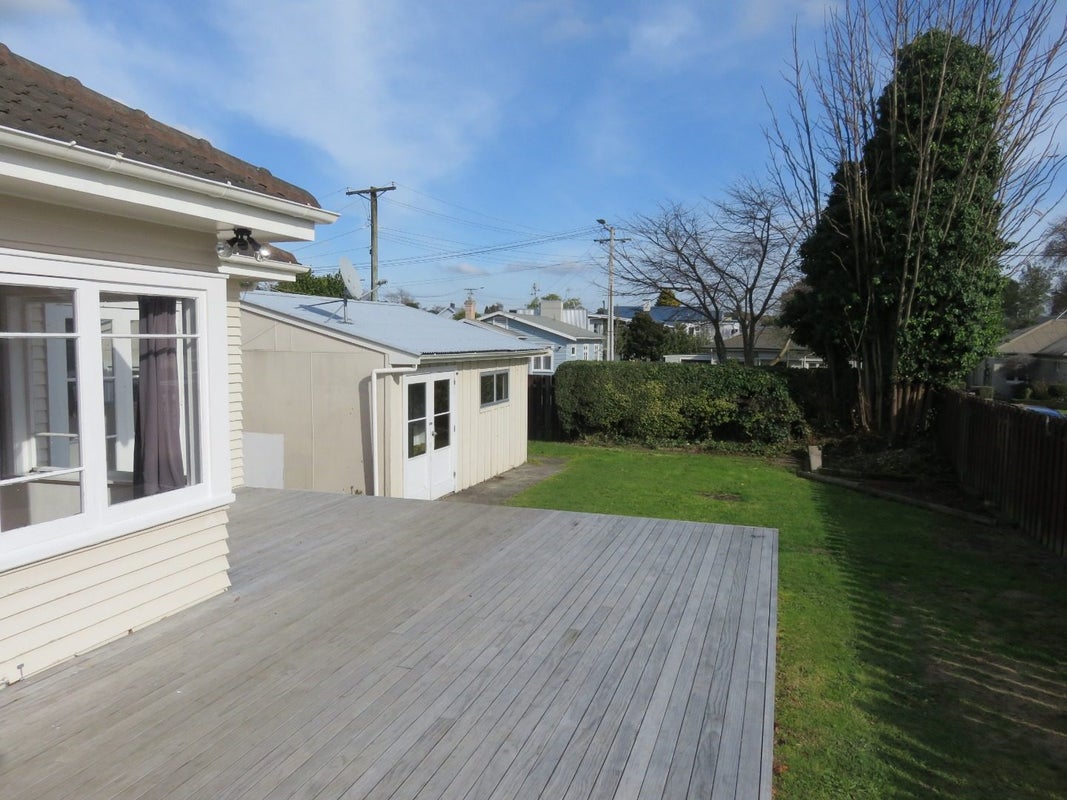 40 Graham Street, Hamilton East, Hamilton - Carousel 8