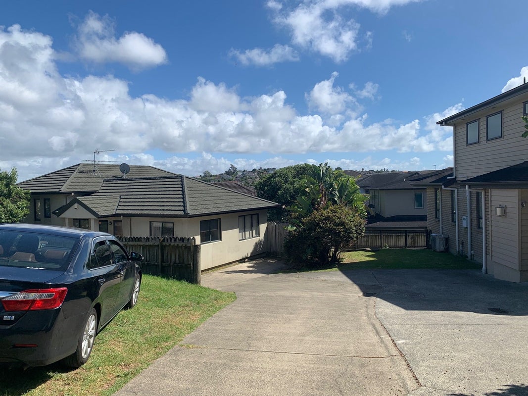 20 Malin Place, Pinehill, Auckland - Carousel 2