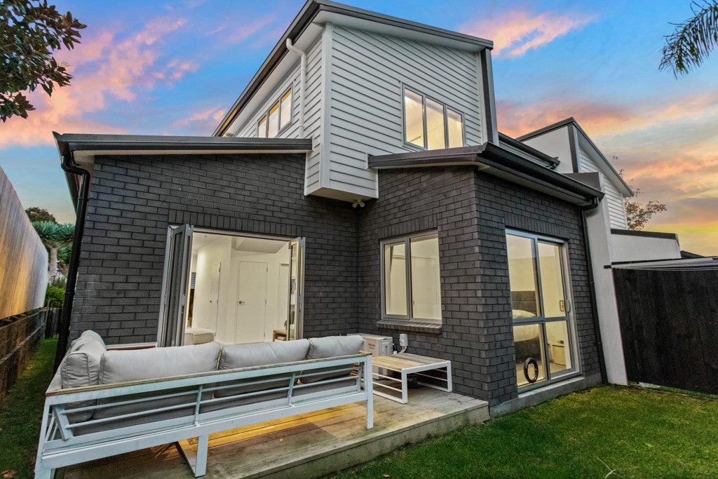 21B Vincent Street, Howick, Auckland - Carousel 2