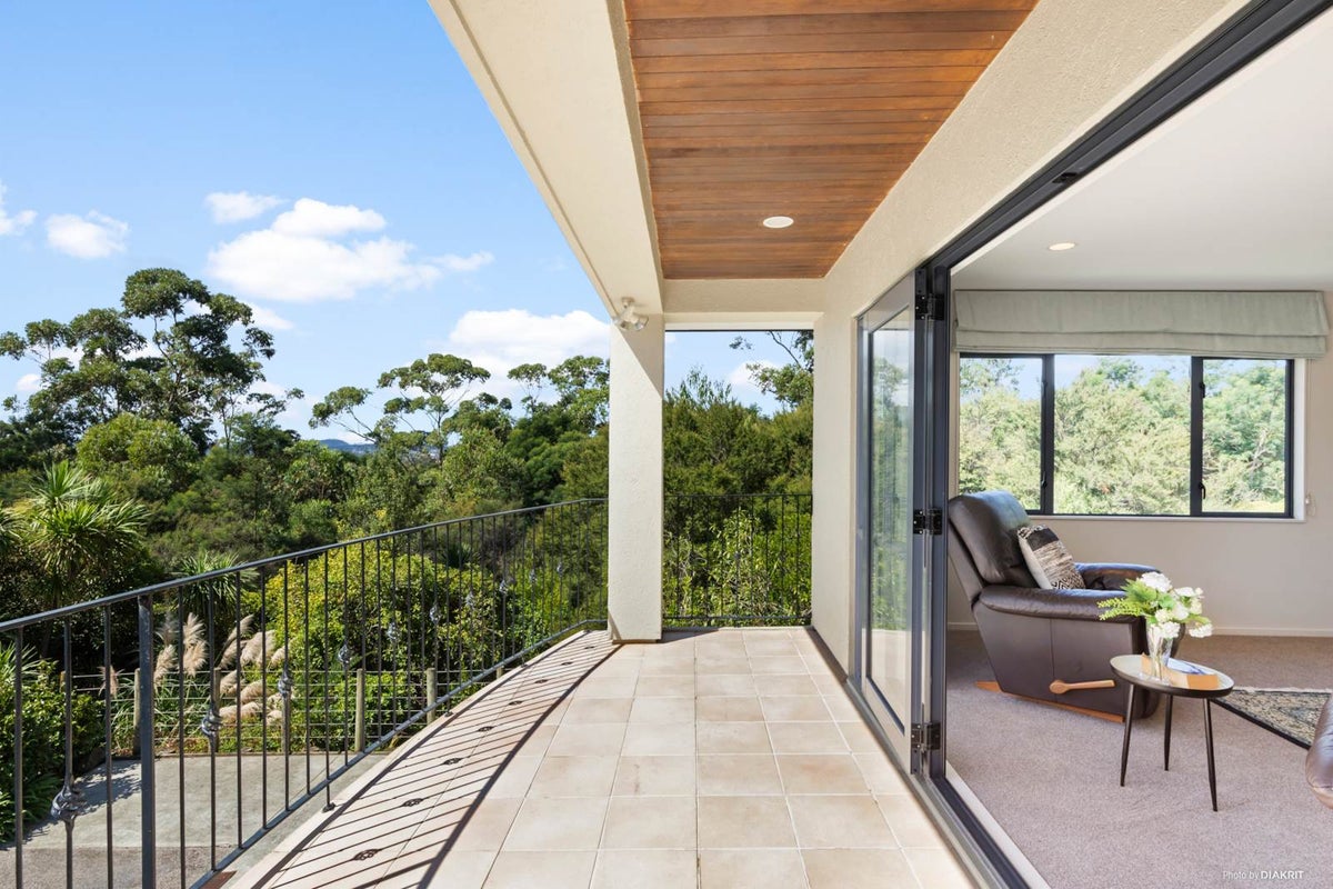 34 Sunhill Road, Sunnyvale, Auckland - Carousel 2