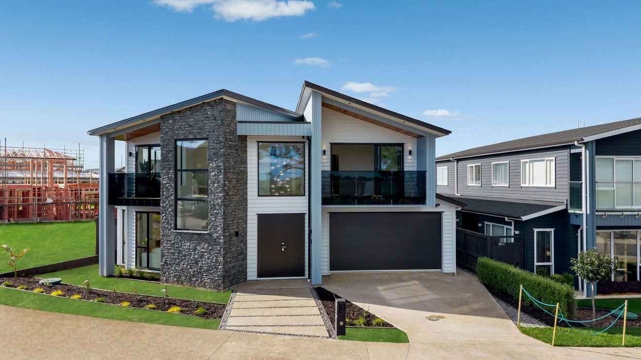 13 Catalina Avenue, Rosehill, Papakura - Carousel 1